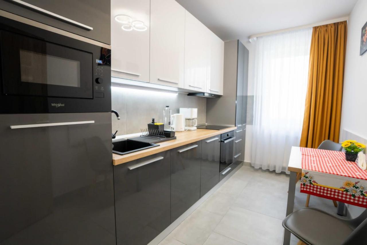Cozyhome Brasov Luaran gambar
